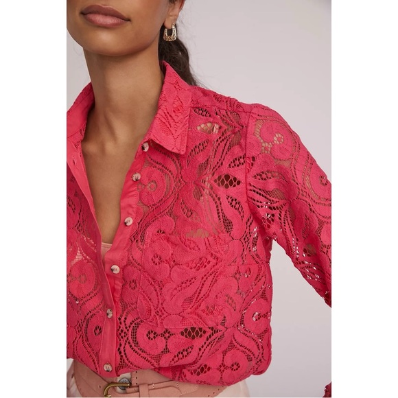 Anthropologie Maeve Slim Lace Button Down Shirt in Pink - Picture 3 of 10